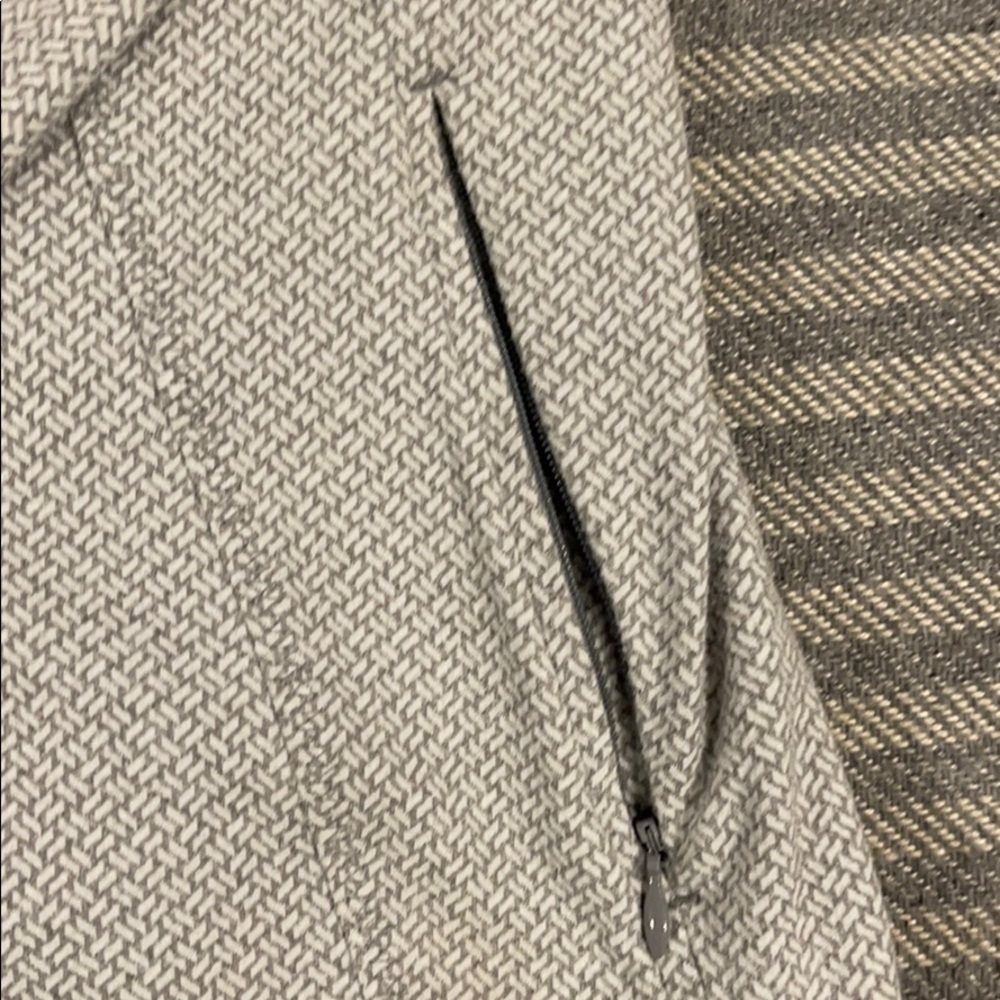 Women’s Athleta Jacket - Picture 2 of 6